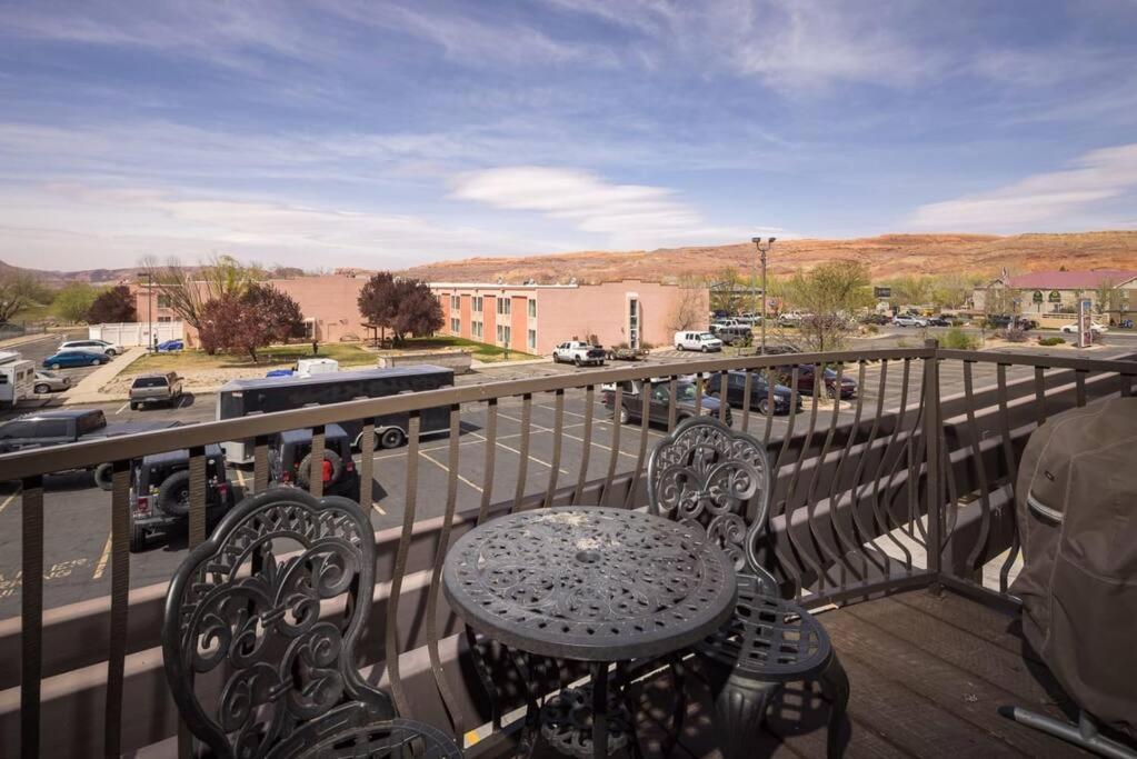 Luxury Downtown Rental - La Dolce Vita Villa #3 Moab Exterior foto